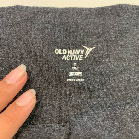 Old navy active grey colorblocked leggings - Picture 3 of 4